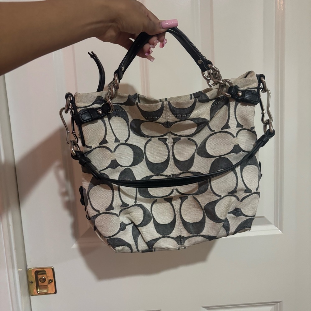 Coach Black and Cream Shoulder Bag